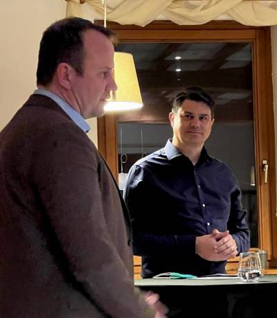 beim Wahlcheck zur B&uuml;rgermeisterwahl in Ilsfeld mit dem sp&auml;teren Wahlsieger.